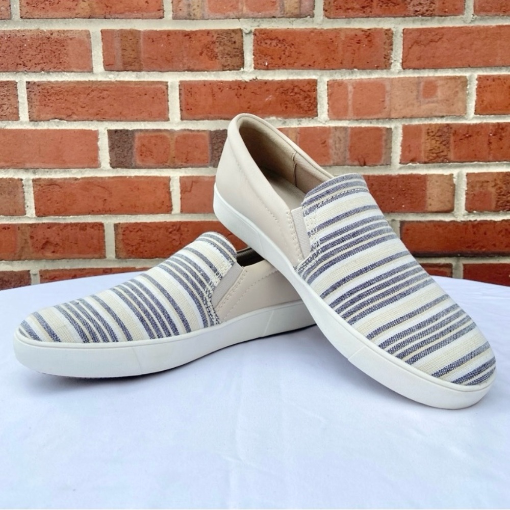 Naturalizer Marianne Mixed Media Striped Slip-on Sneakers Beige NEW 8.5 Wide